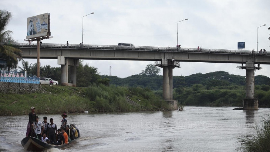 Xe ô tô chứa bom phát nổ ở cửa khẩu biên giới Myanmar - Thái Lan